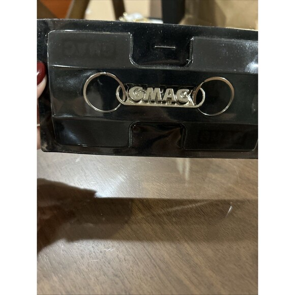 Vintage GMAC General Motors Double Key Ring - BRAND NEW - Picture 4 of 5